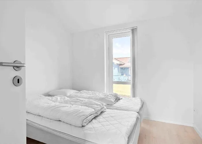 Starry Sky And Peace By The Water * Augustenborg