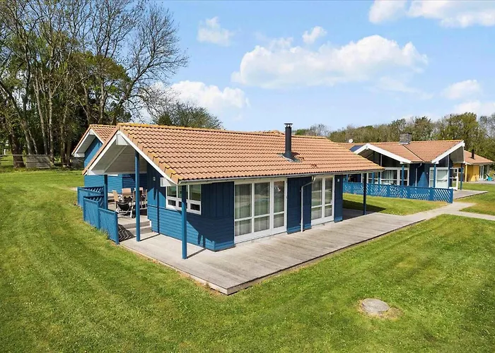 Starry Sky And Peace By The Water * Augustenborg